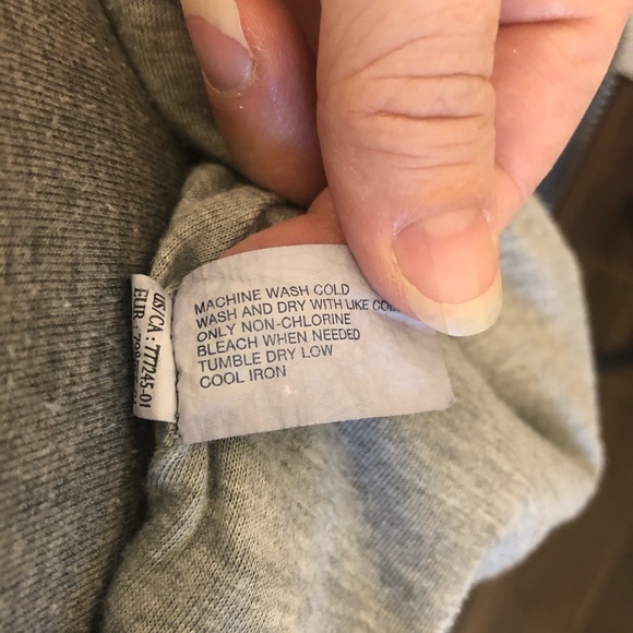 Gap Utility Jacket Grey with 4 snap close pockets - Picture 9 of 9